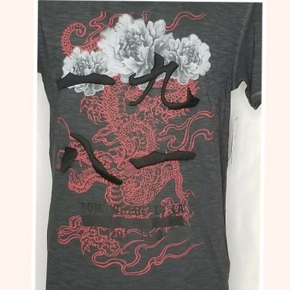 GUESS Men's Floral Dragon 1981 Long Line Fit T-Shirt Size 2XL - Picture 6 of 7
